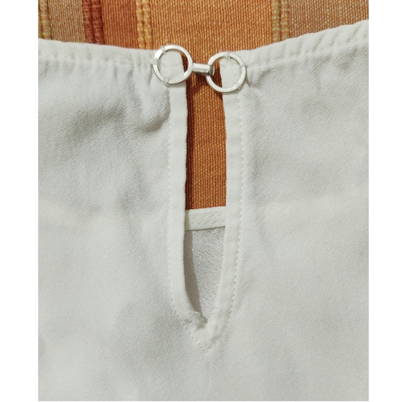 Zara top🤍 - Picture 7 of 9